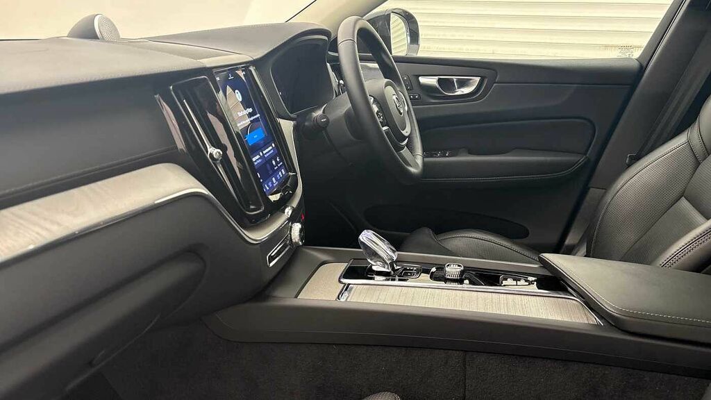Volvo XC60 Ultra, B5 Awd Mild Hybrid, Dark RV25UJO Silver #6