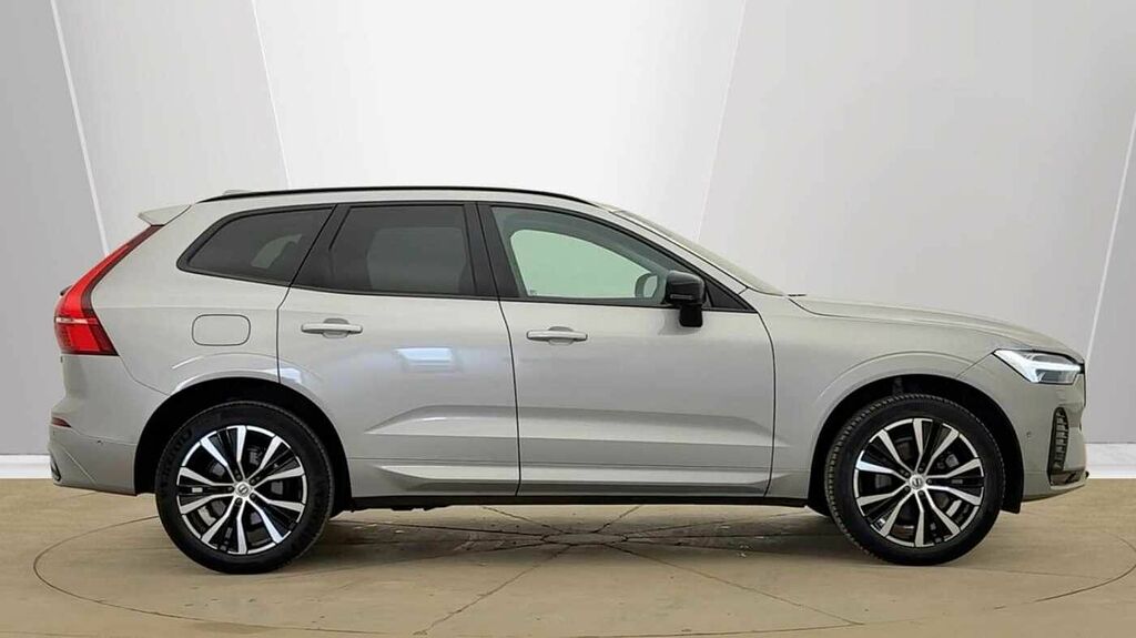 Volvo XC60 Ultra, B5 Awd Mild Hybrid, Dark RV25UJO Silver #2