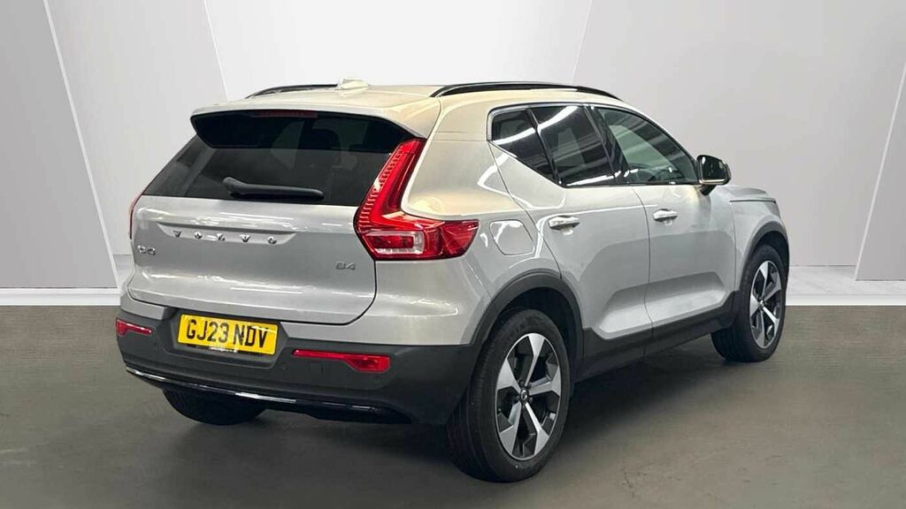 Volvo XC40 Ultimate, B4 Mild Hybrid, Dark GJ23NDV Silver #2
