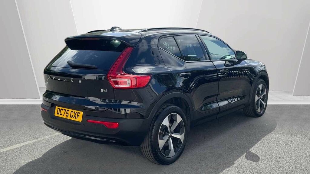 Volvo XC40 Plus Pro, B4 Mild Hybrid, Dark DC75GXF Black #2