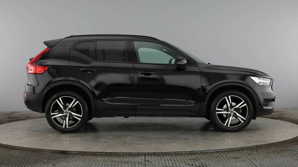 Volvo XC40 R-design, T3 Black #2
