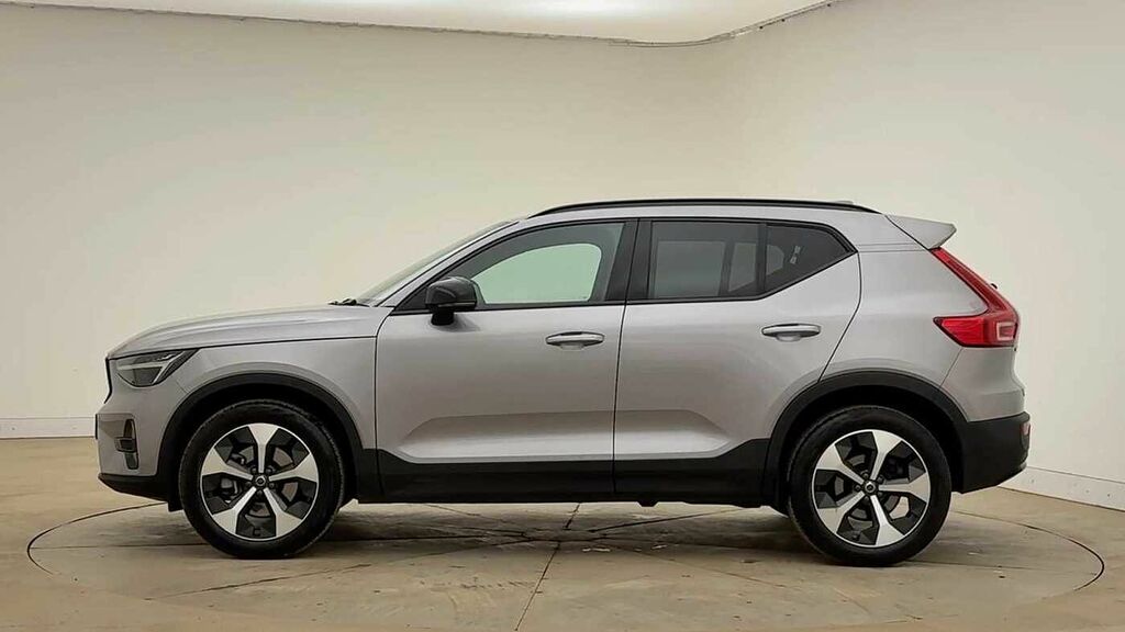 Volvo XC40 Plus, B4 Mild Hybrid, Dark RV75UBN Silver #6
