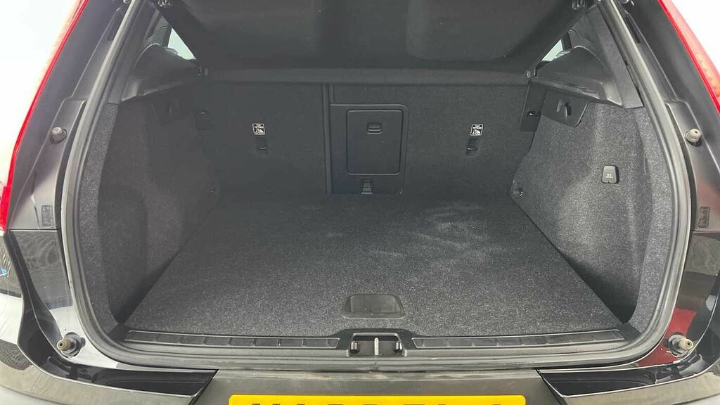 Volvo XC40 R-design, T3 NA22BLJ Black #5