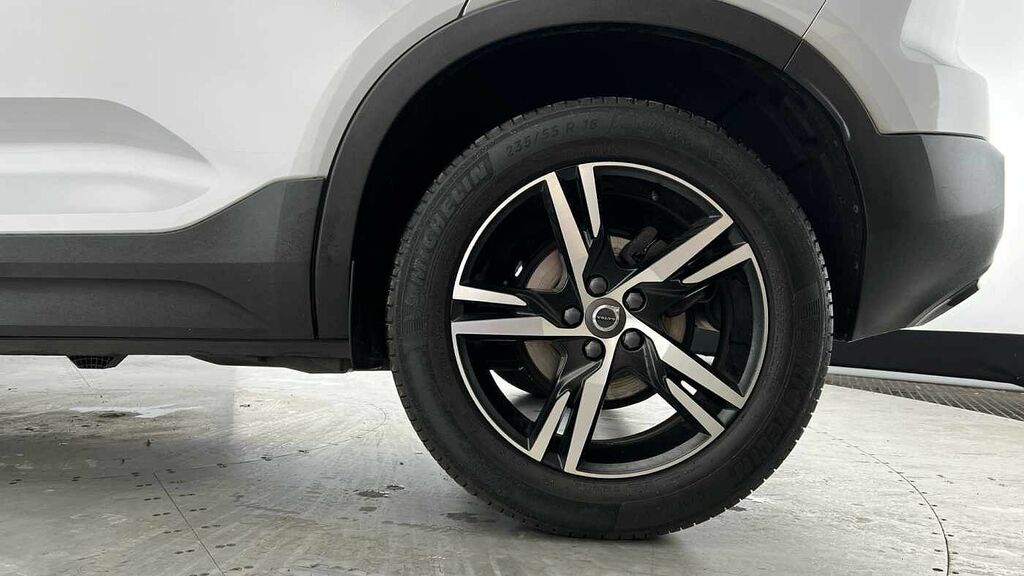 Volvo XC40 R-design, T3 YP22VTV Silver #4
