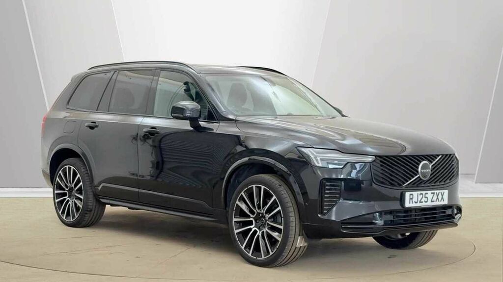 Volvo XC90 B5 P Awd Ultra Dark Black