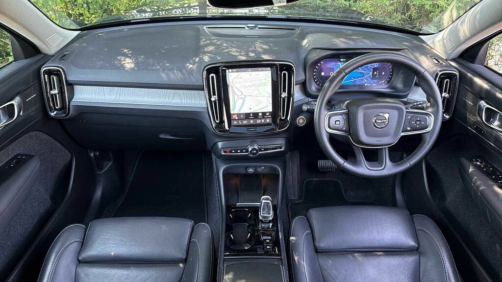 Volvo XC40 Ultra, B3 Mild Hybrid, Dark LJ24EAZ Black #5