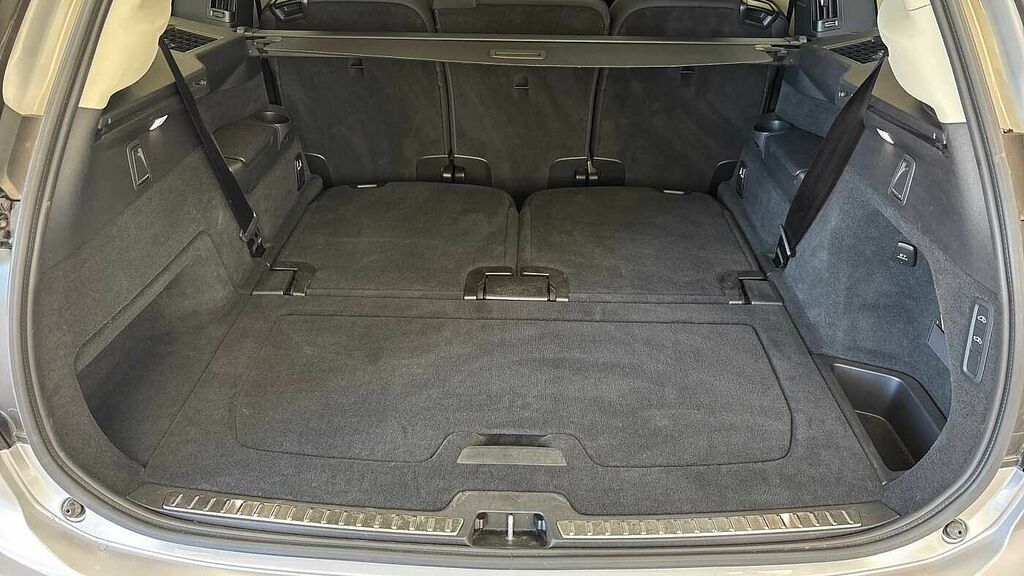 Volvo XC90 2.0 B5p Plus Dark Awd Geartronic Silver #5