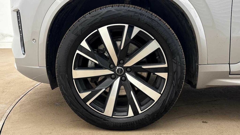 Volvo XC90 2.0 B5p Plus Dark Awd Geartronic Silver #4