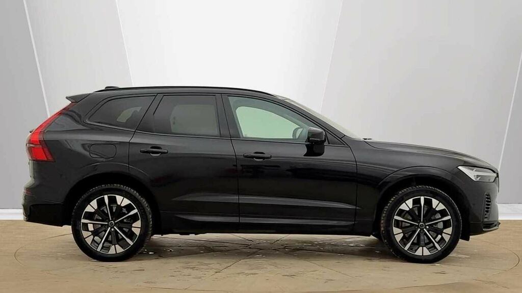 Volvo XC60 Ultra, T8 Awd Plug-in Hybrid, Dar Black #2