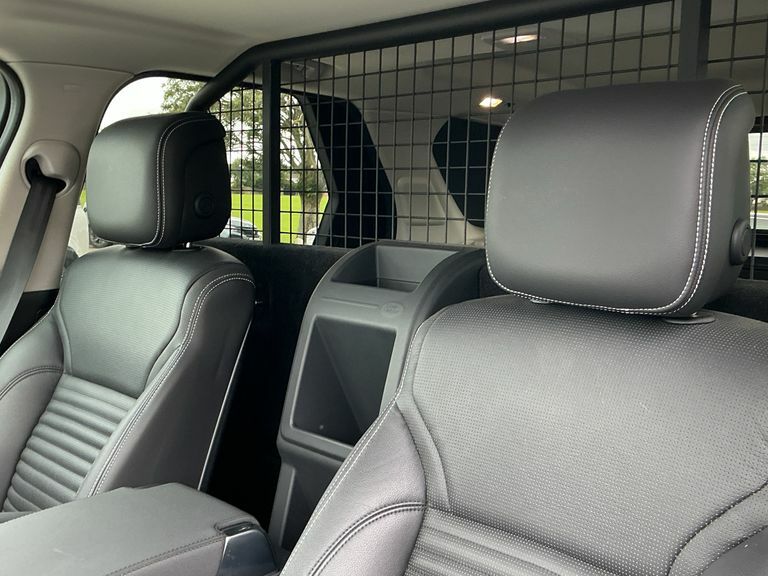 Land Rover Discovery 3.0 Litre Tc 300Ps Mhev Awd Co DN23KJU Grey #4