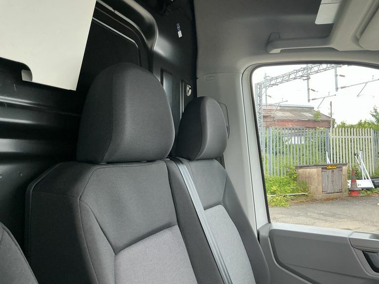 Volkswagen Crafter 2.0 Tdi Cr35 Startline Panel Van White #13