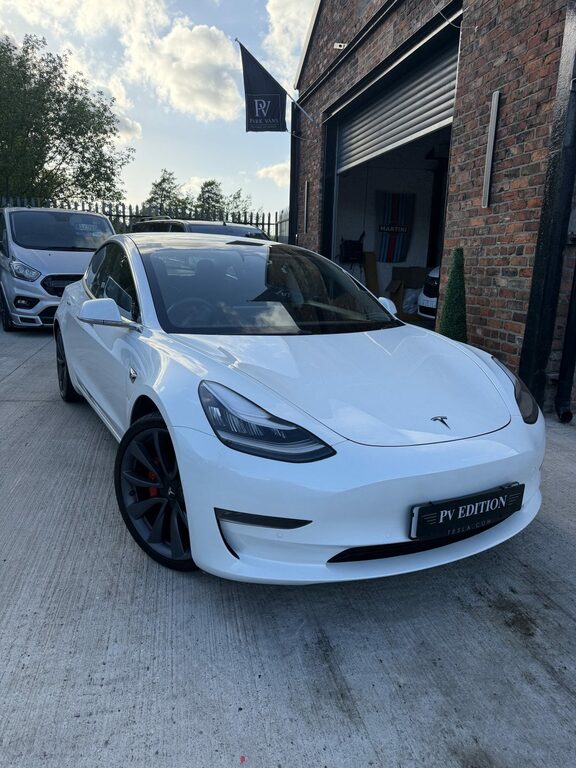 Tesla Model 3 Performance Awd