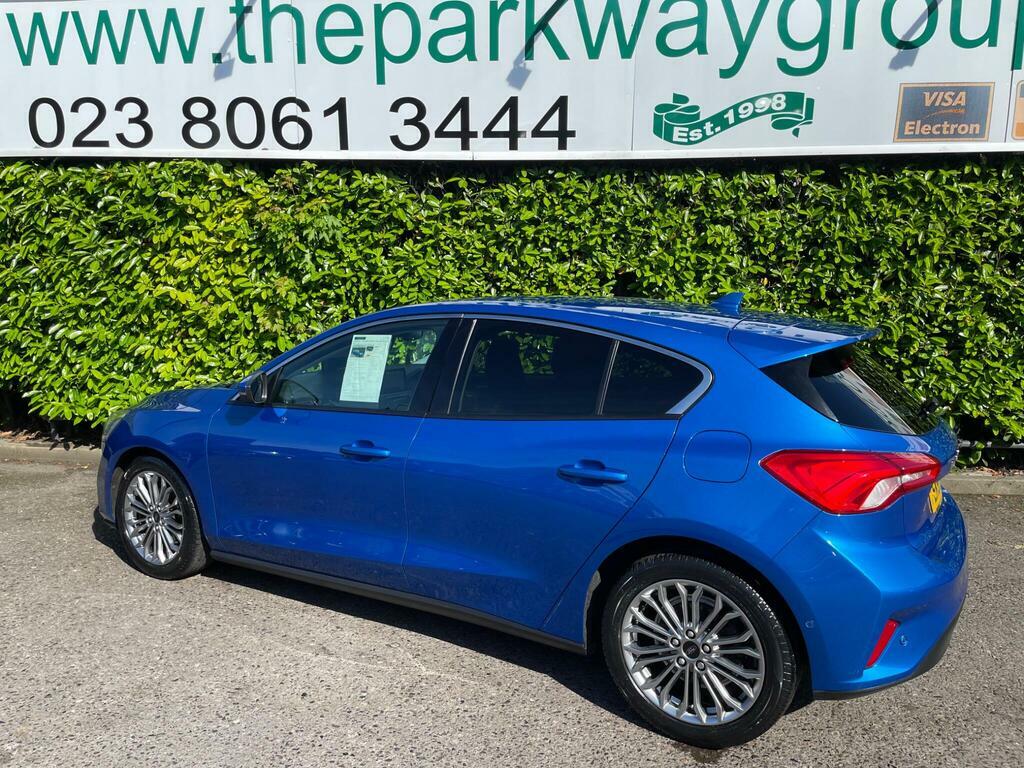 Ford Focus 1.0T Ecoboost Titanium X Euro 6 S S EK68PVJ Blue #4