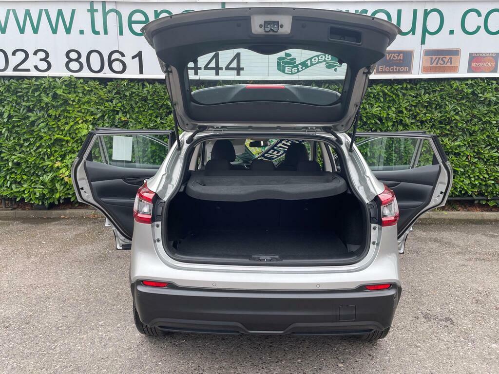 Nissan Qashqai 1.5 Dci Acenta Premium Euro 6 S S W068EJY Silver #3
