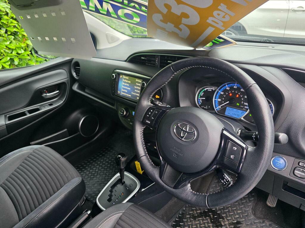Toyota Yaris 1.5 Vvt-h Excel E-cvt Euro 6 BN66GXW Blue #6