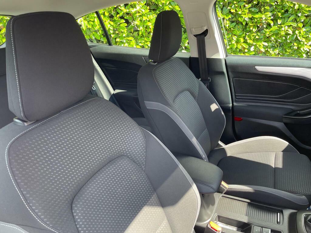 Ford Focus 1.0T Ecoboost Zetec Euro 6 S S White #5