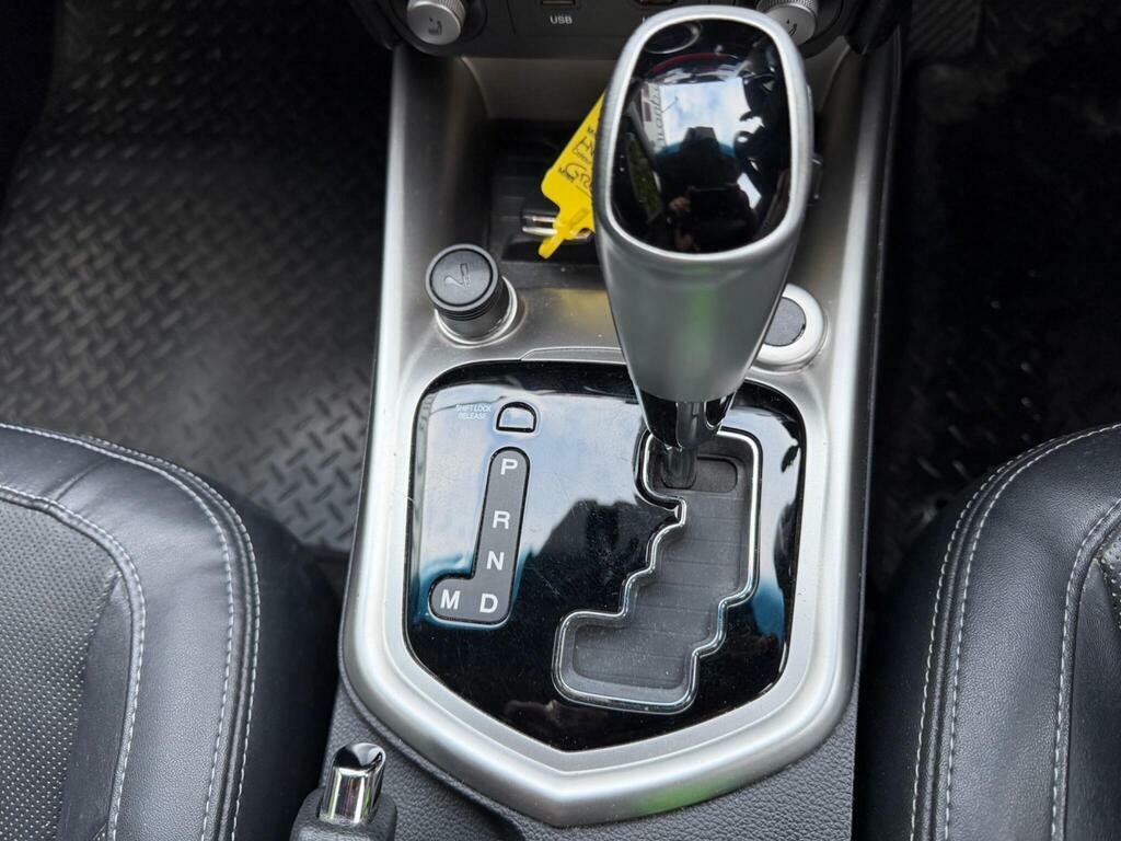 SsangYong Tivoli Tivoli Td Se Red #9
