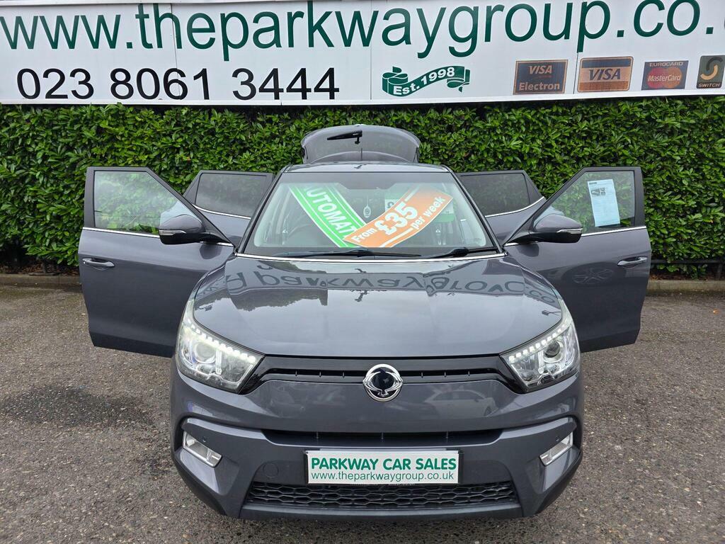 SsangYong Tivoli E-xgi Se Blue #2