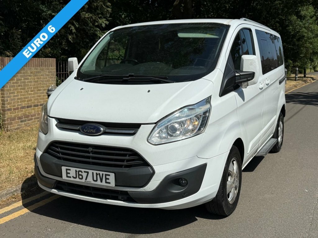 Ford Tourneo Custom 2L Titanium EJ67UVE White #6