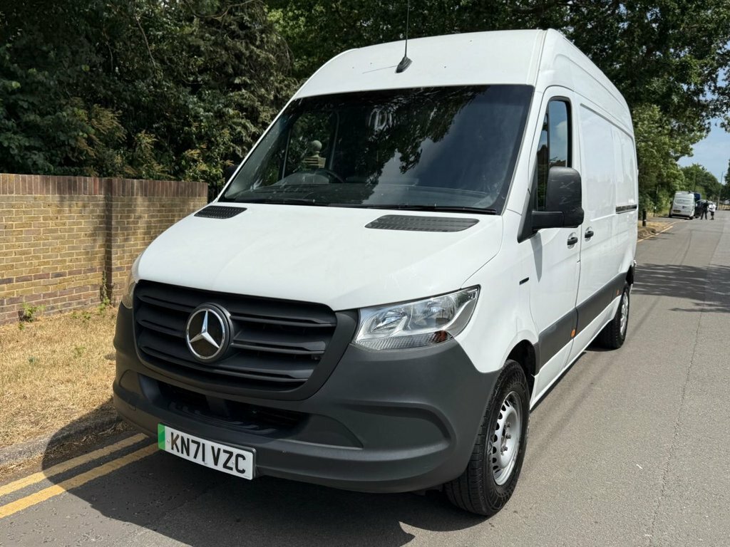 Mercedes-Benz eSprinter Esprinter Progressive Panel Van White #15