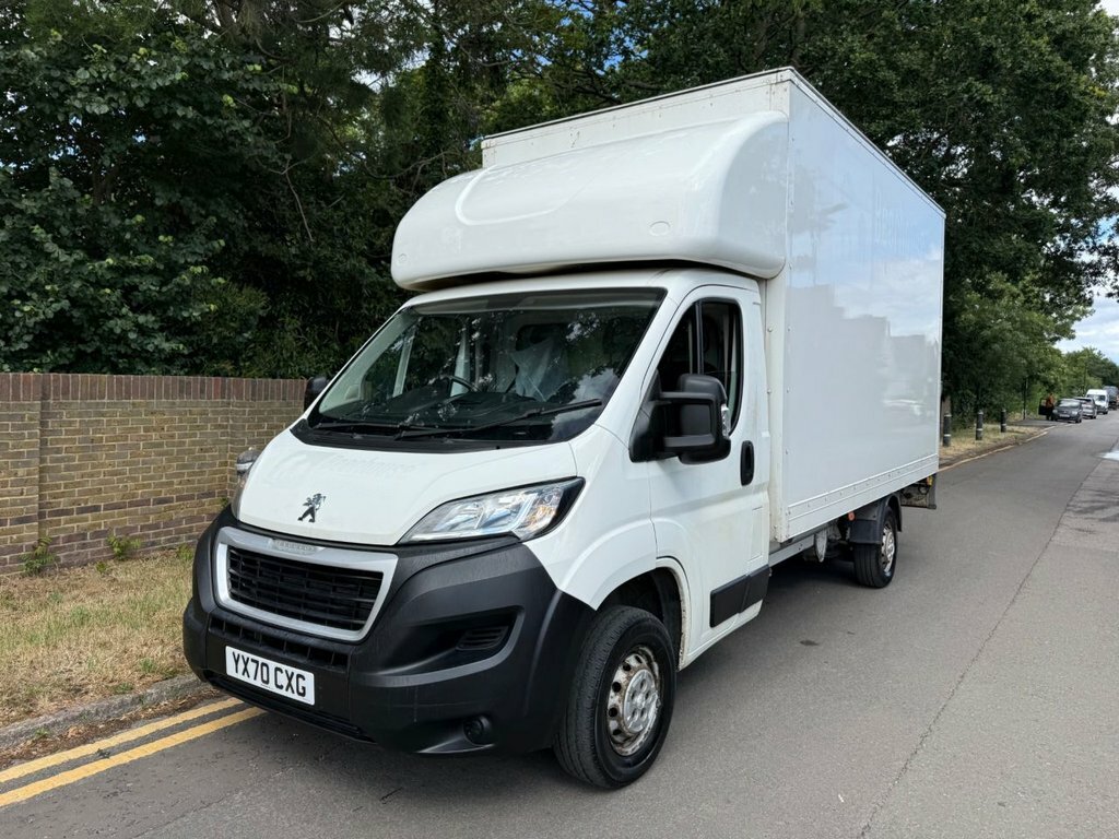 Peugeot Boxer 2.2L Built For Business White #5