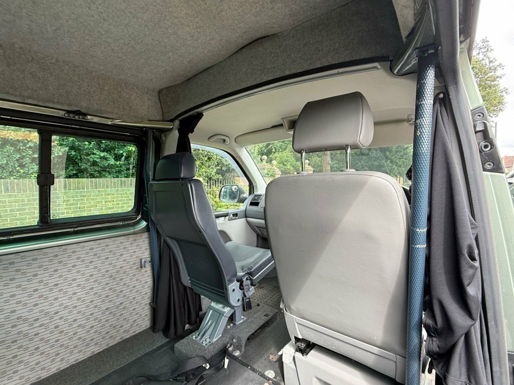 Volkswagen Transporter 2.0 Bitdi Black #21