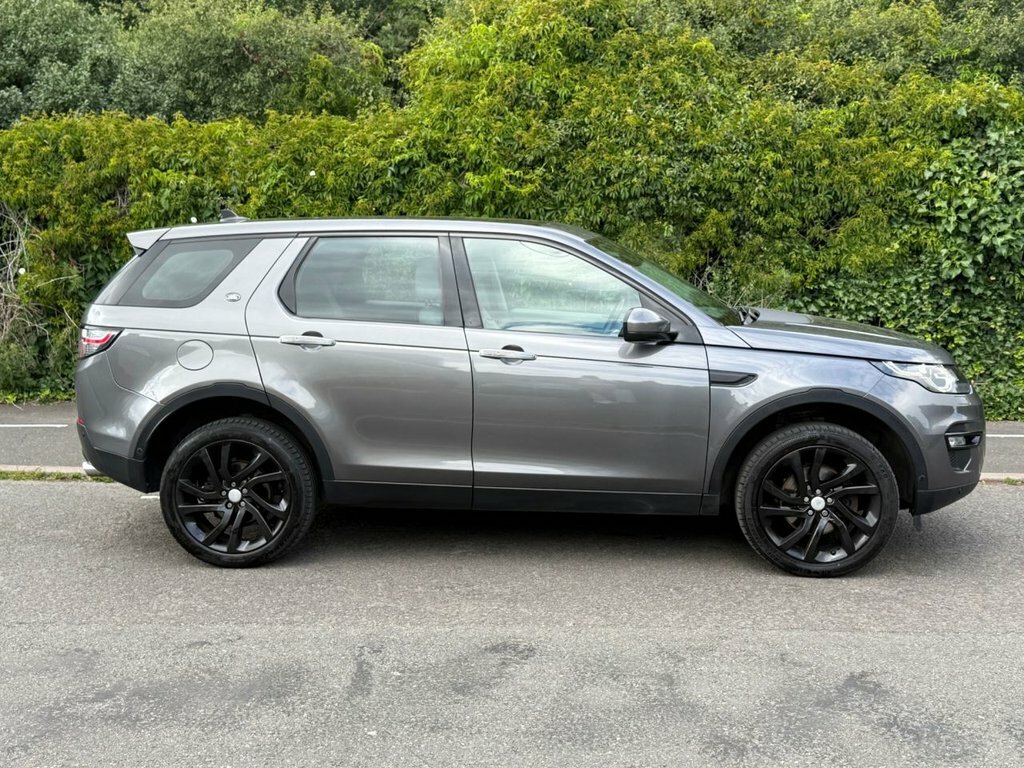 Land Rover Discovery Sport 2L Hse Luxury RK65LME Grey #4