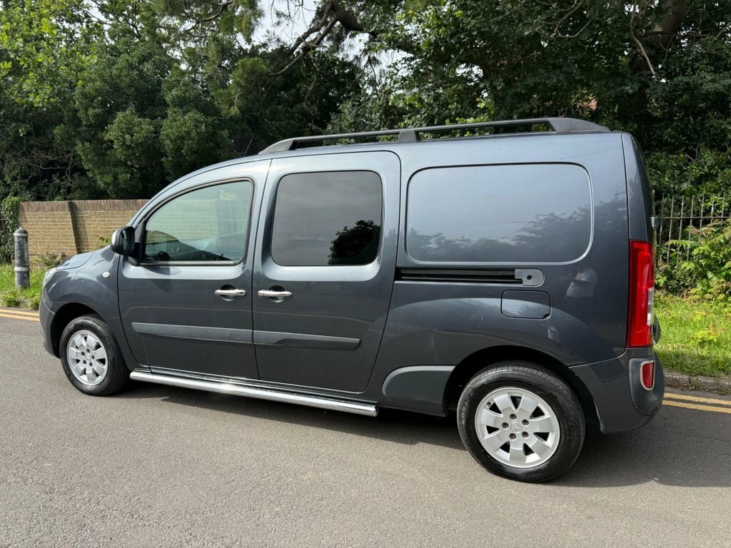 Mercedes-Benz CITAN Combi Van White #8