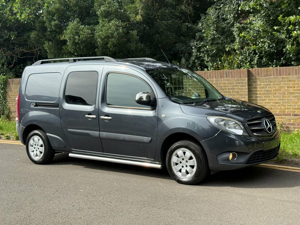 Mercedes-Benz CITAN Combi Van White #18