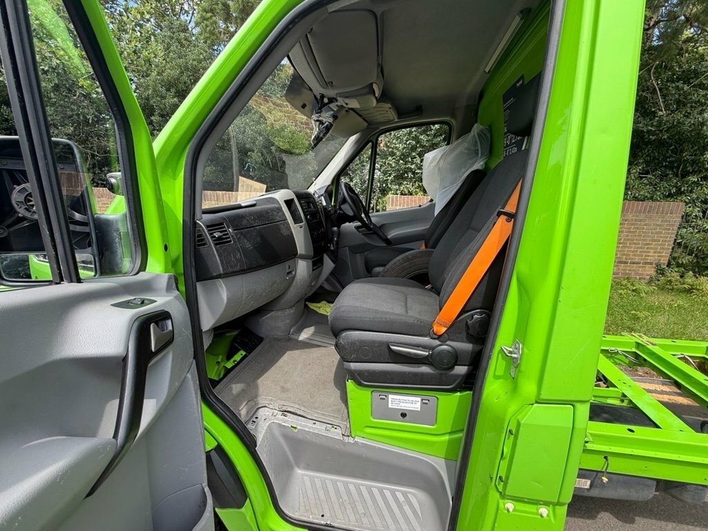 Mercedes-Benz Sprinter Diesel Green #4