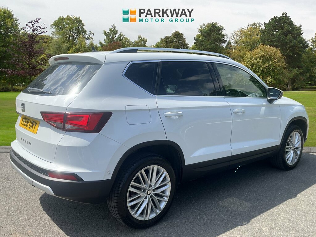 Seat Ateca Tdi Se Technology YR68URY White #4