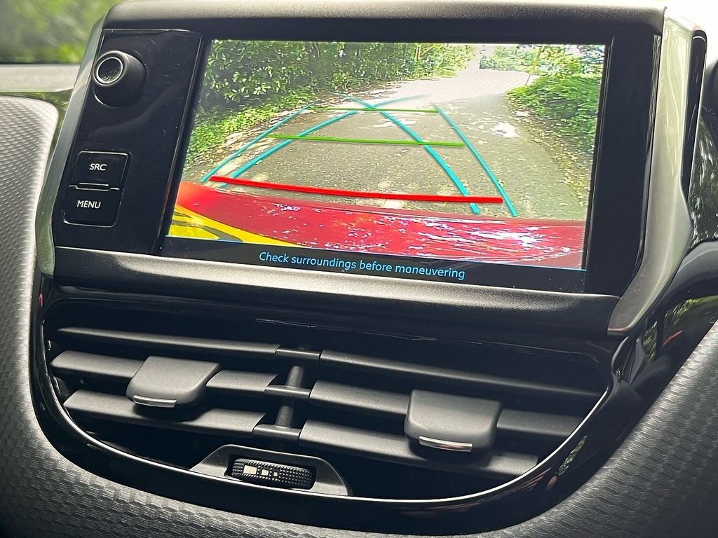 Peugeot 208 Tech Edition Red #2
