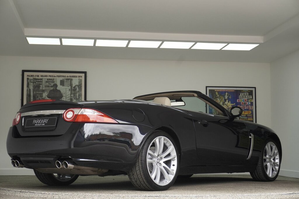 Jaguar XKR 4.2 V8 Convertible Black #6