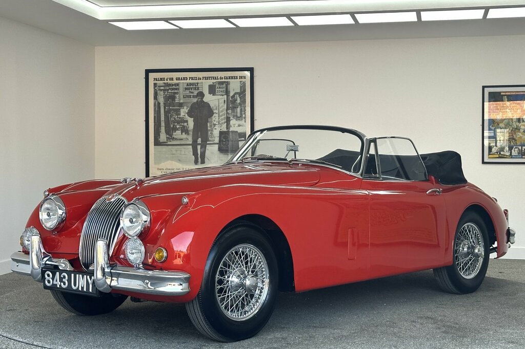 Jaguar XK 3.4Drophead Coupe Red #3