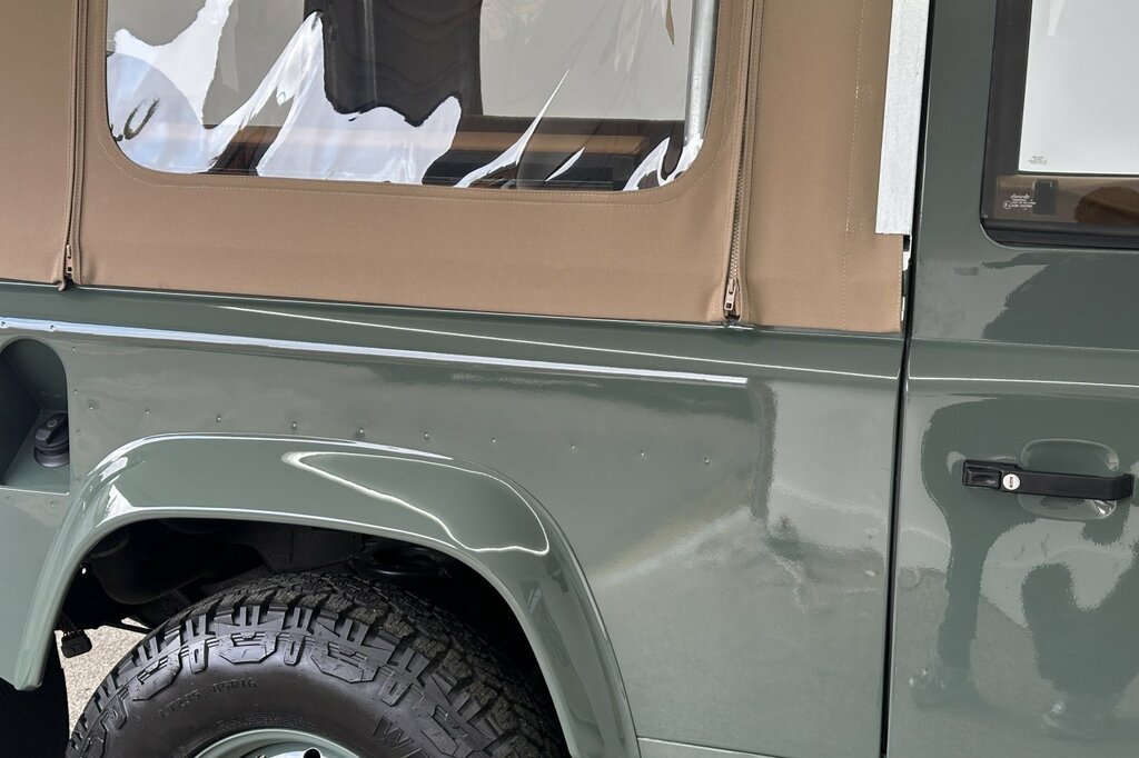 Land Rover Defender 90 2.4 Heritage S Top Green #5