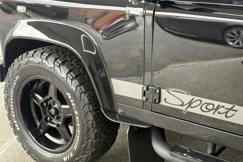 Land Rover Defender 110 Xs Rivolve Edition Black #3