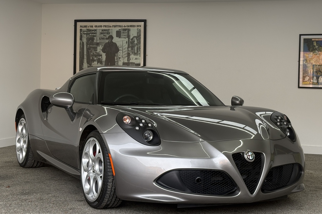 Alfa Romeo 4C Unknown Red #13