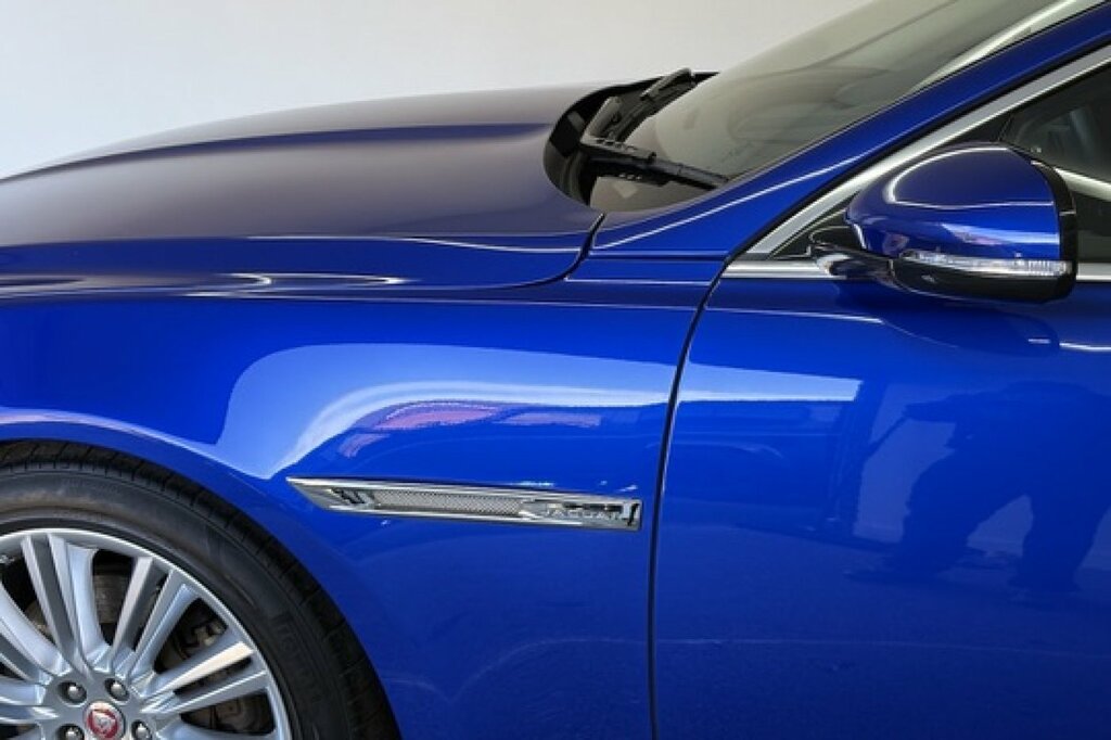 Jaguar XJ 3.0 D Portfolio Saloon Blue #6