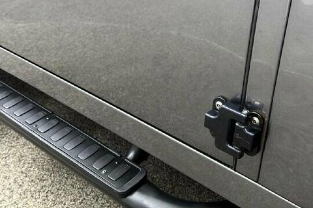Land Rover Defender 90 Urban Truck ND65OZL Grey #2