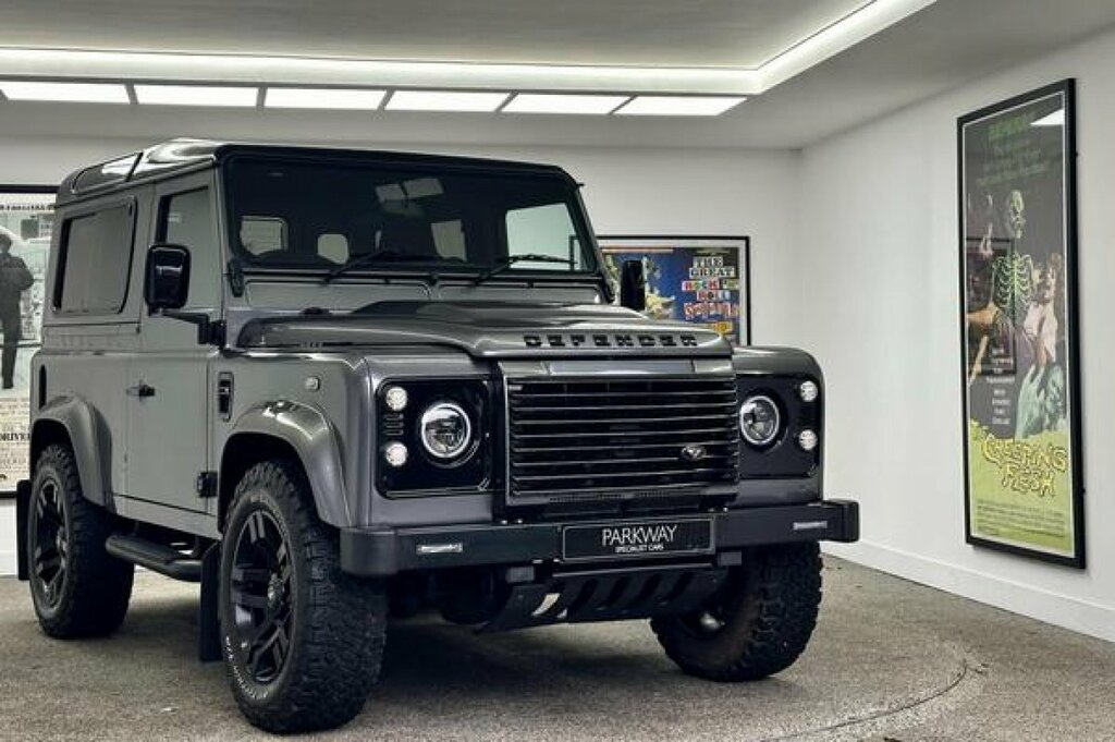 Land Rover Defender 90 Urban Truck ND65OZL Grey
