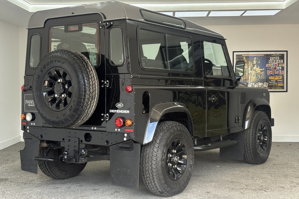 Land Rover Defender 90 2.2 Tdci Xs BJ15OMX Black #2