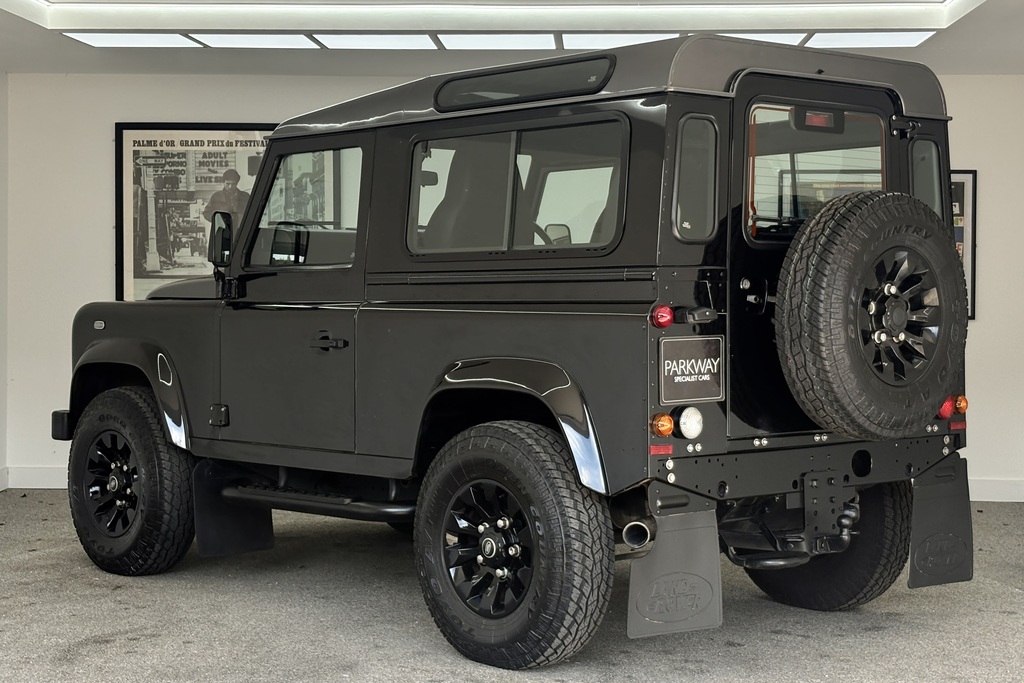 Land Rover Defender 90 2.2 Tdci Xs BJ15OMX Black #3