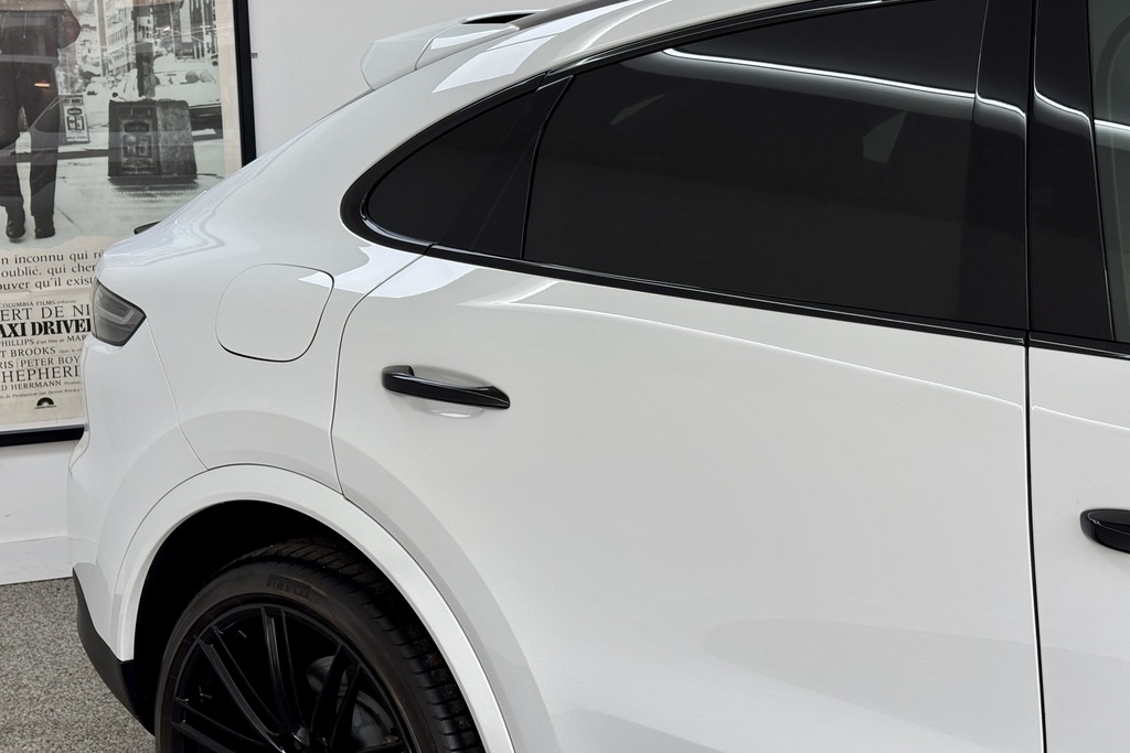 Porsche Cayenne 3.0 V6 E-hybrid Coupe FG69RZN White #5
