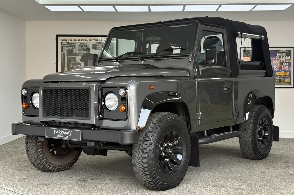 Land Rover Defender 90 2.2 Soft Top Grey #3