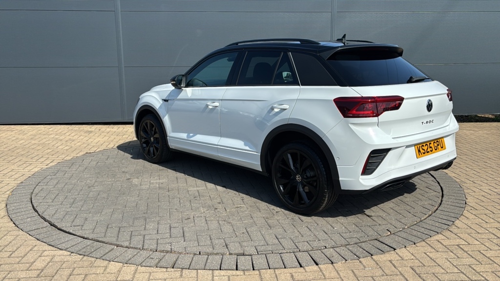 Volkswagen T-Roc 1.5 Tsi Black Edition Dsg 150 Ps KS25GPU Black #3