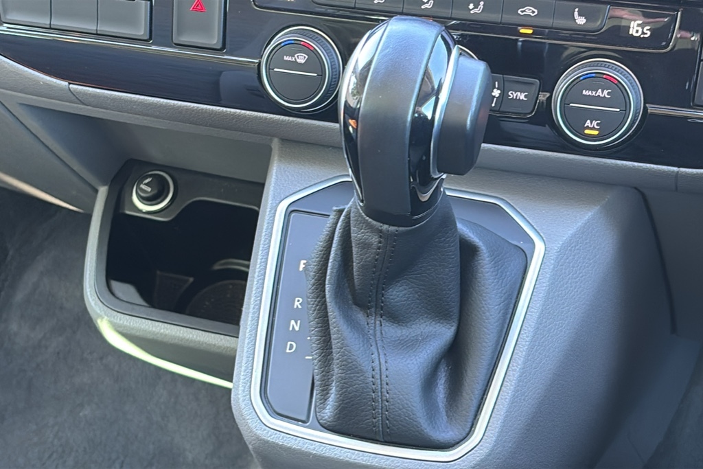 Volkswagen California Dsg Coast Grey #24