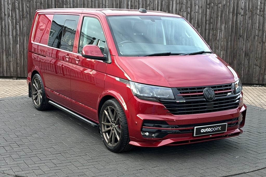 Volkswagen Transporter 2.0 Bitdi 204 Highline Kombi Van 4Motion Dsg 204 Red