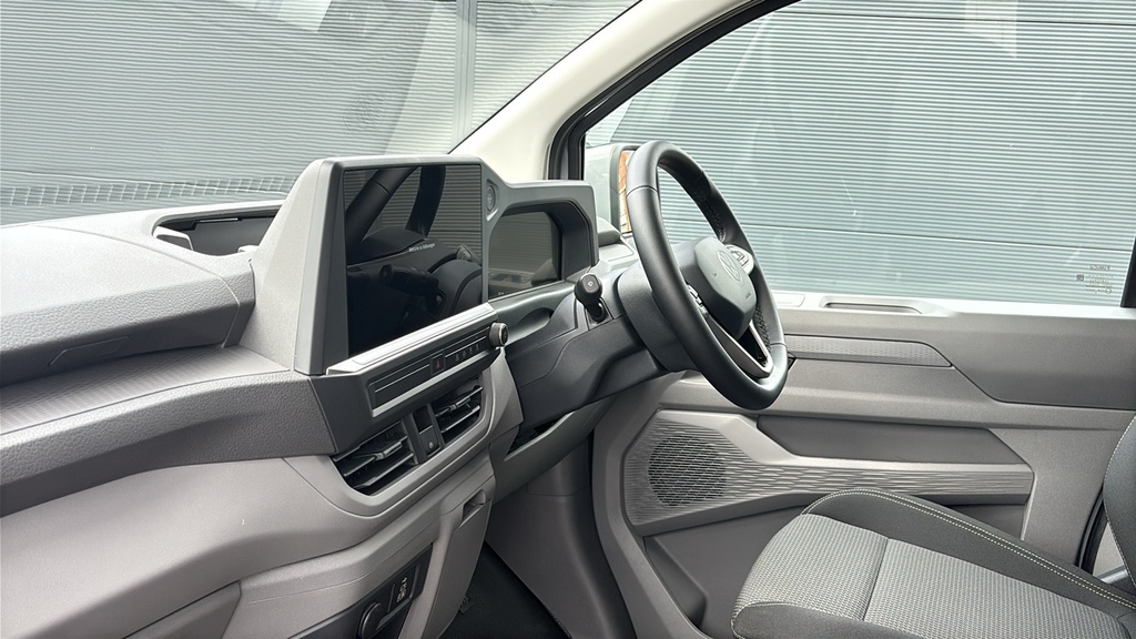 Volkswagen Transporter 2.0 Tdi 170 Commerce Pro Kombi Van 170 Ps Grey #2