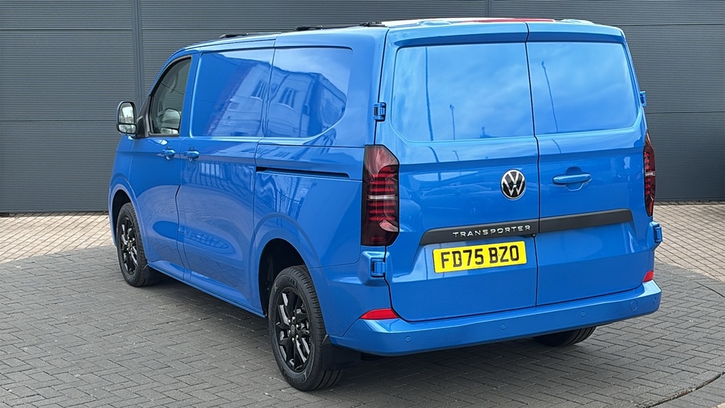 Volkswagen Transporter 2.0 Tdi 170 Commerce Pro Van 170 Ps FD75BZO Blue #3