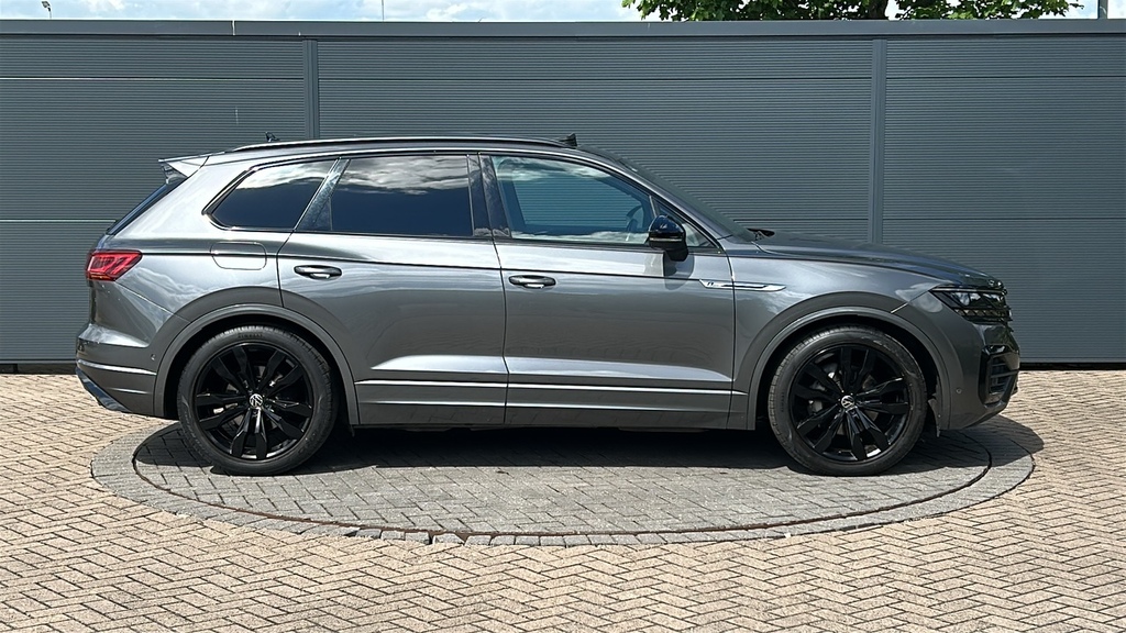 Volkswagen Touareg 3.0 V6 Tdi 4Motion Black Edition Tip 286 Grey #4